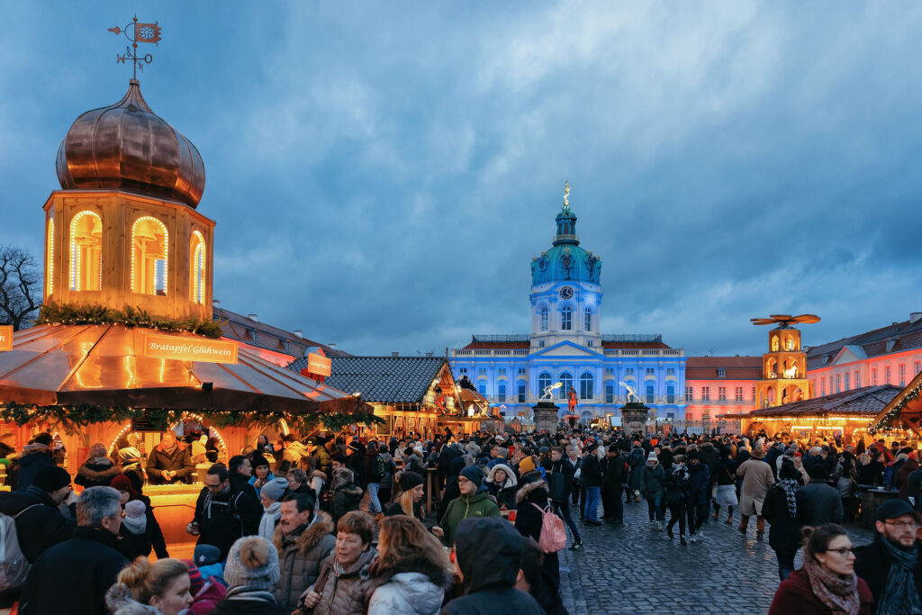 Christmas market at Charlottenburg Palace